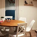Franceska House
