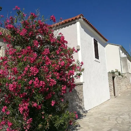Holiday home Franceska House Jezera