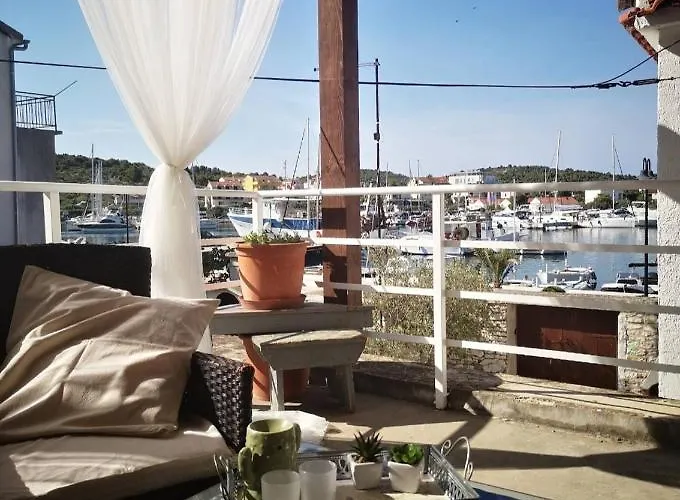 Franceska House Jezera