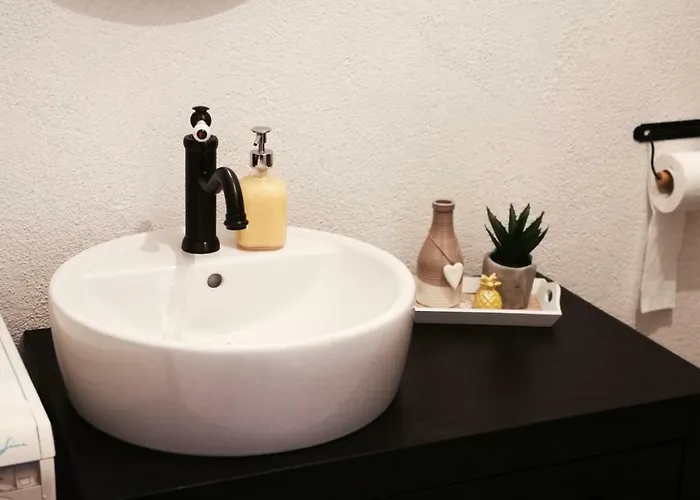 Franceska House Holiday home Jezera